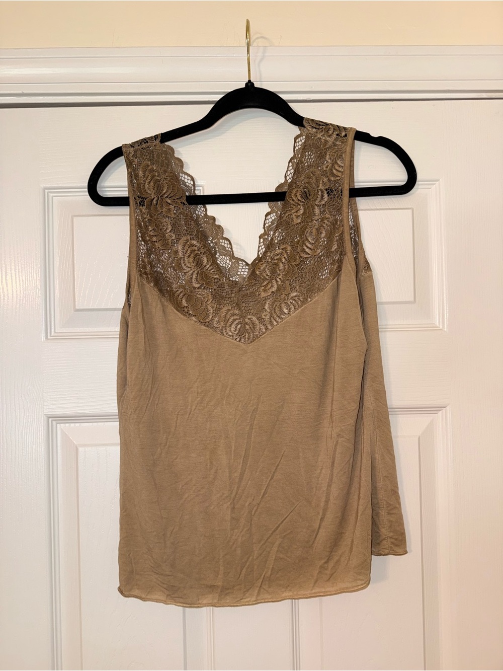 Lace Trim Sleeveless Tank Top - Taupe